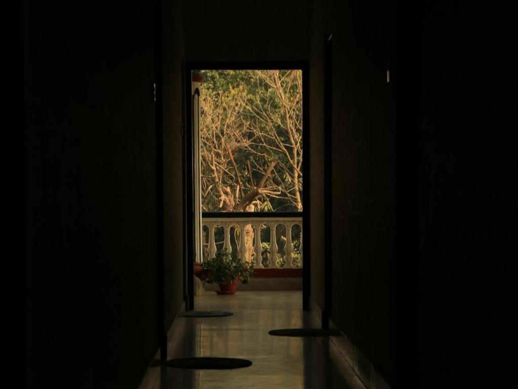 Hotel Royal Image Pokhara Exterior foto
